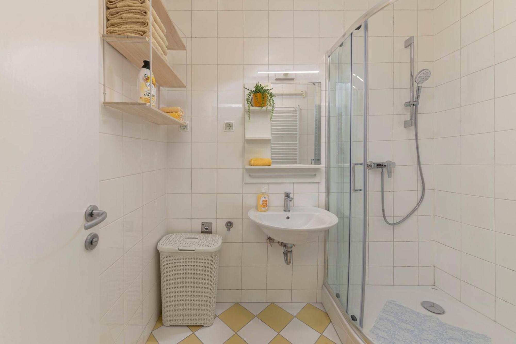 Апартаменти Cozy Garden Flat Любляна Екстер'єр фото